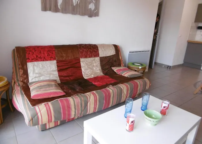 Apartment Narbonne-Plage: Superbe T3 60M², 6 Pers, Balcon, Parking, Proche Mer & Commerces - Fr-1-795-7