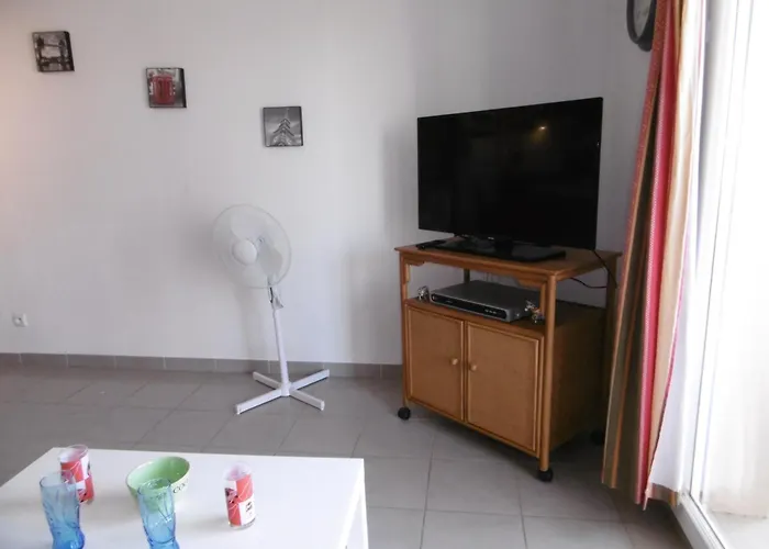 Narbonne-Plage: Superbe T3 60M², 6 Pers, Balcon, Parking, Proche Mer & Commerces - Fr-1-795-7 Apartment Narbonne