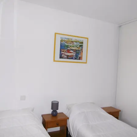 Apartment Narbonne-plage: Superbe T3 60m², 6 Pers, Balcon, Parking, Proche & Commerces - Fr-1-795-7 *