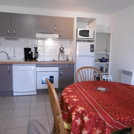 Narbonne-Plage: Superbe T3 60M², 6 Pers, Balcon, Parking, Proche Mer & Commerces - Fr-1-795-7